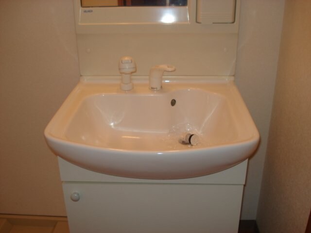 レジデンス弐番館の物件内観写真