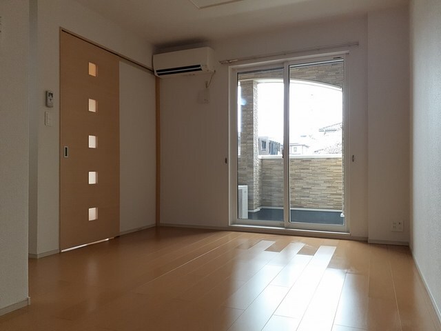 イースト・フィールドレジデンスの物件内観写真