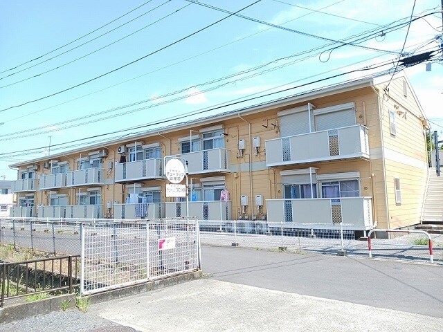 アジュールＣの物件外観写真