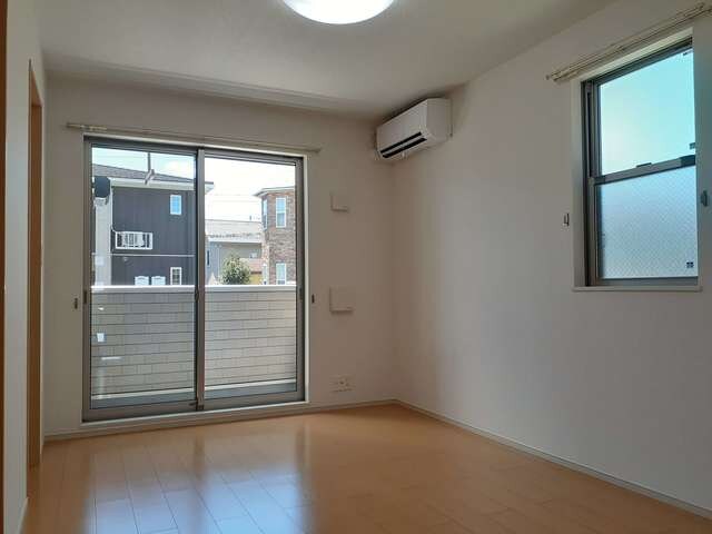 シャン・ド・フルール　IIの物件内観写真