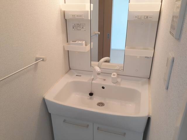 シャン・ド・フルール　IIの物件内観写真