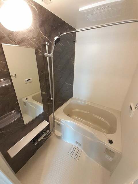 ドゥ　ボヌールIIの物件内観写真