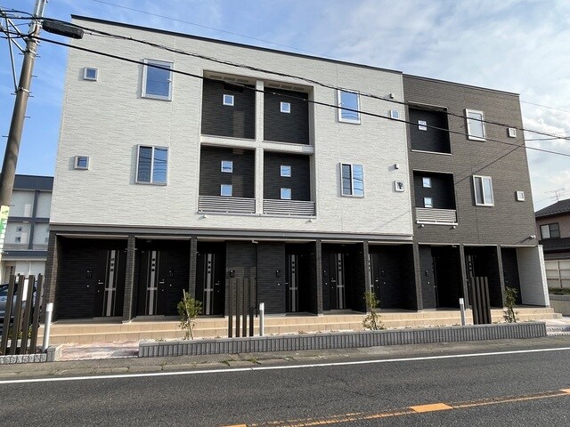 サニーコートＤ棟の物件外観写真