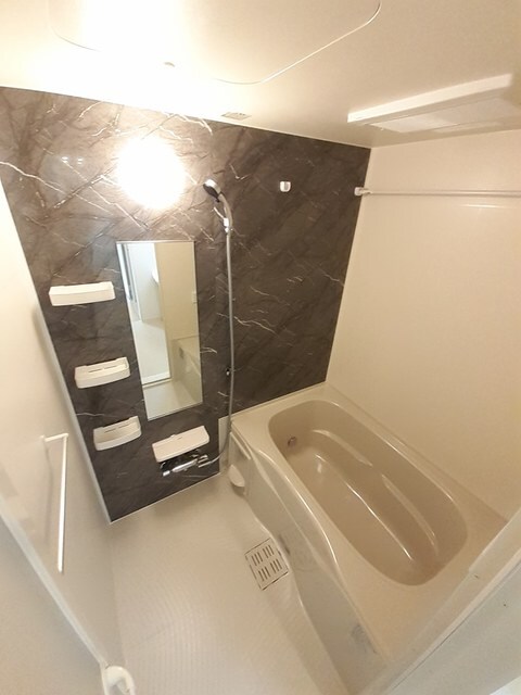 クローバーヒルズの物件内観写真