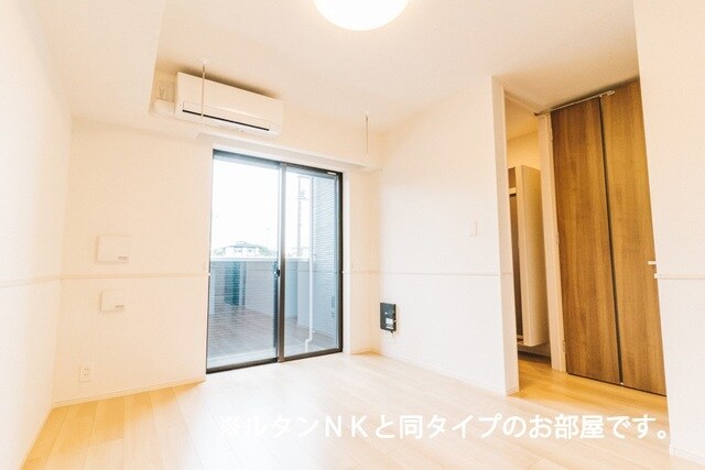 ヤングウッズ柏の葉IIの物件内観写真