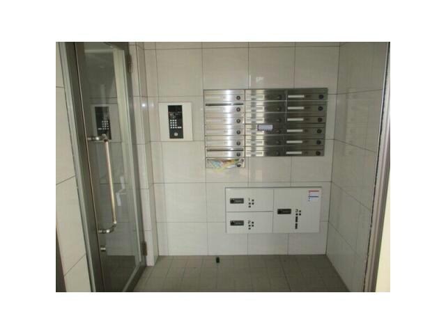 グランディール南郷13の物件外観写真