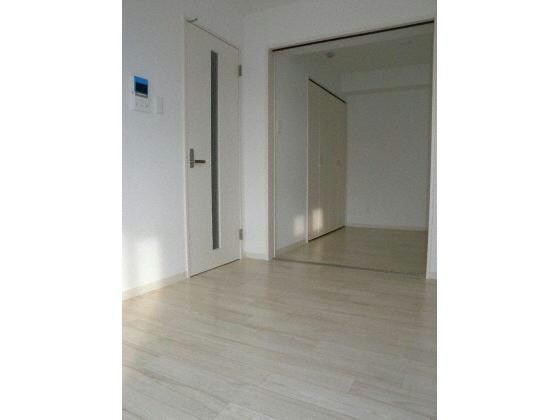 グランディール南郷13の物件内観写真