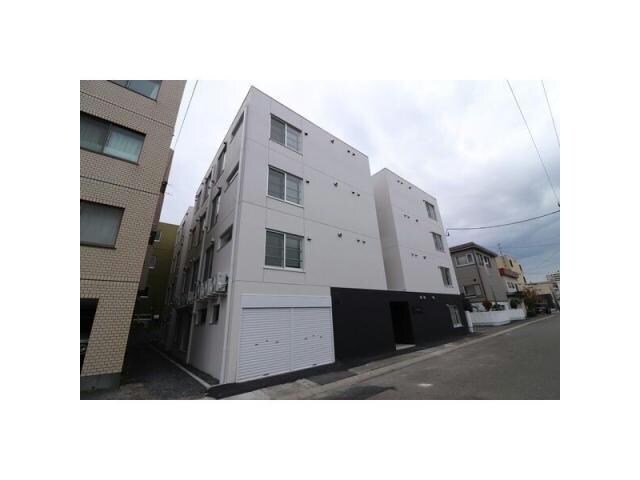 グローブタウン南郷の物件外観写真