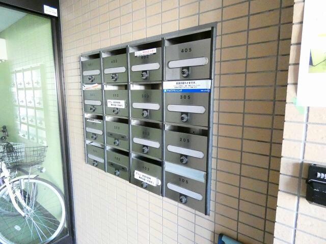 メトロガーデンの物件外観写真