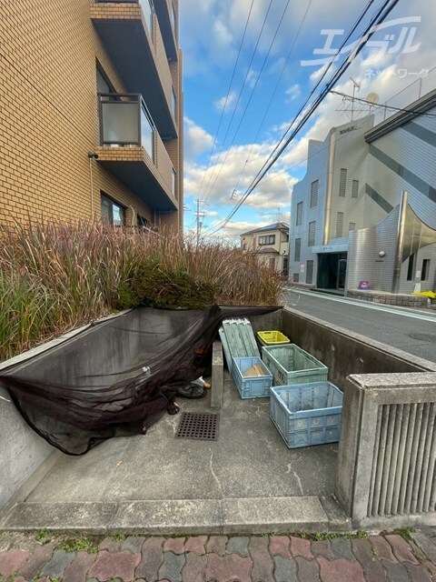 メゾンドールⅠの物件外観写真