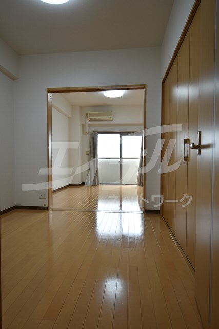 センターポイント吉志部の物件内観写真