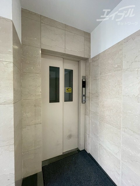 ナンノ第12号館の物件外観写真