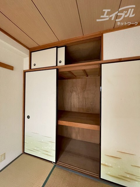 麻田レインボーハイツの物件内観写真