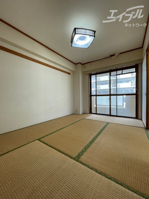 麻田レインボーハイツの物件内観写真