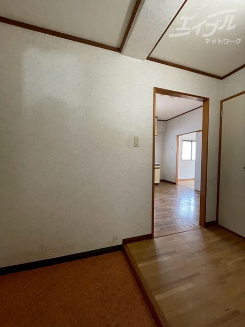 麻田レインボーハイツの物件内観写真