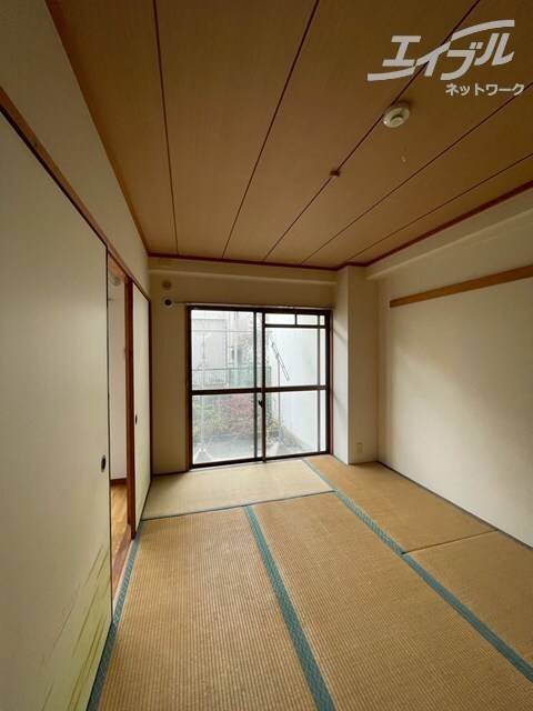 麻田レインボーハイツの物件内観写真