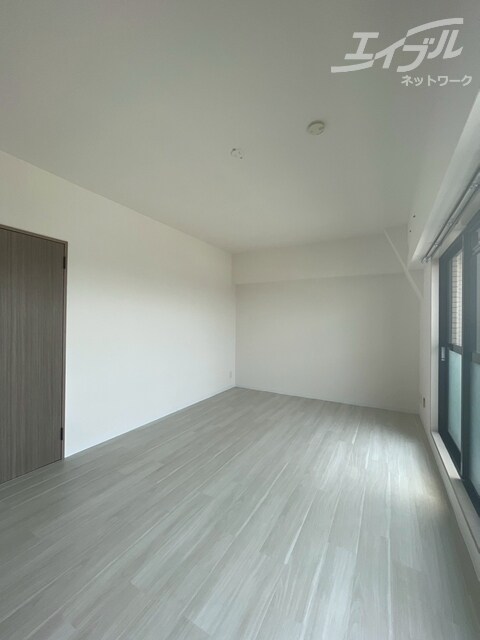 ロイヤルオータムの物件内観写真