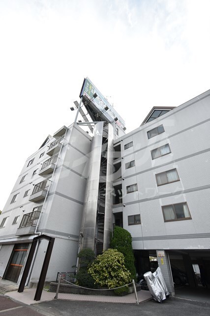 久富マンションの物件外観写真