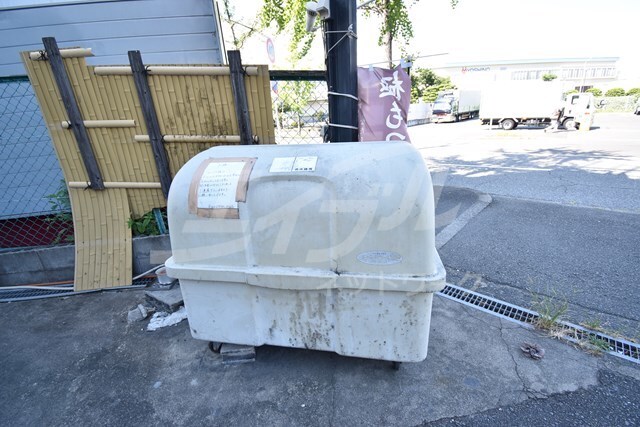 カントリー青葉ハイツの物件外観写真