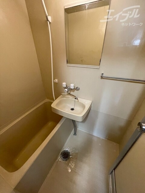 カントリー青葉ハイツの物件内観写真