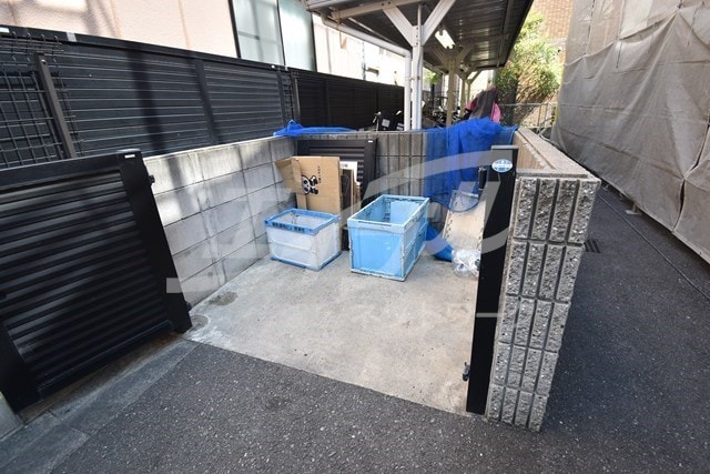 摂津市駅 徒歩6分 1階の物件外観写真