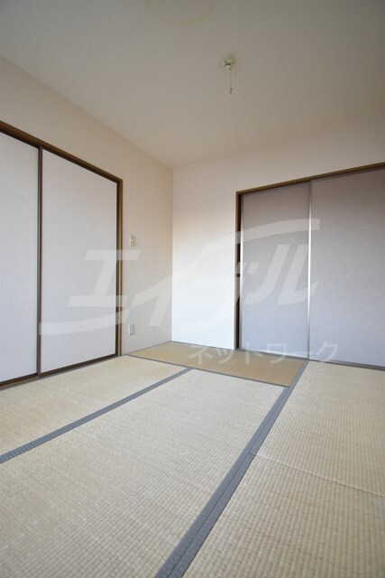 ドミールシャルマンの物件内観写真