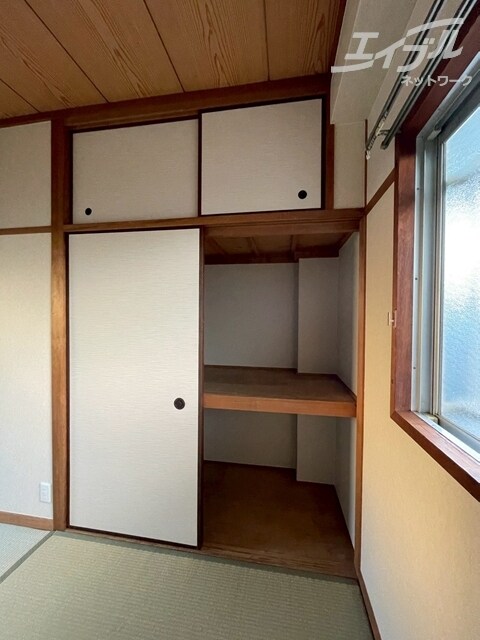 谷川第2マンションの物件内観写真