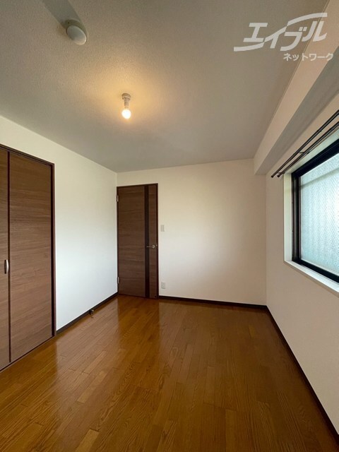 パークサイド山田の物件内観写真