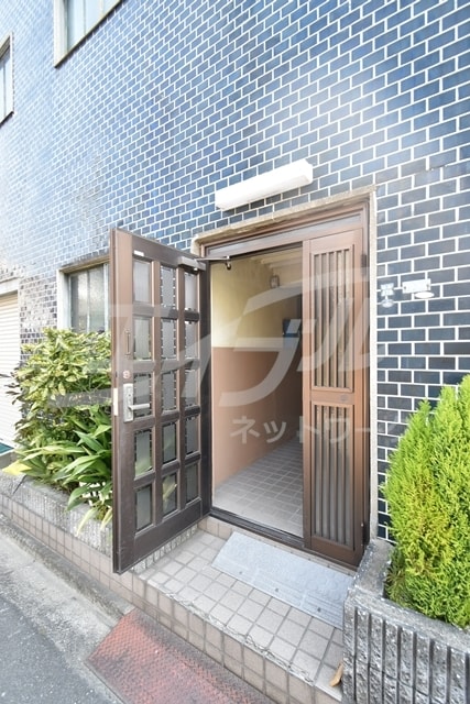 寿マンションの物件外観写真