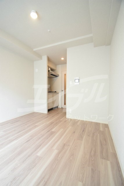 コンフォリア江坂広芝町の物件内観写真