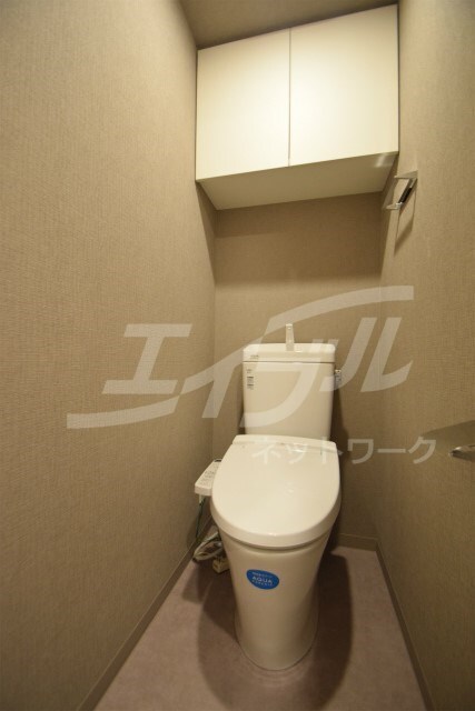 コンフォリア江坂広芝町の物件内観写真