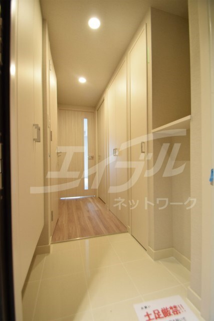 コンフォリア江坂広芝町の物件内観写真