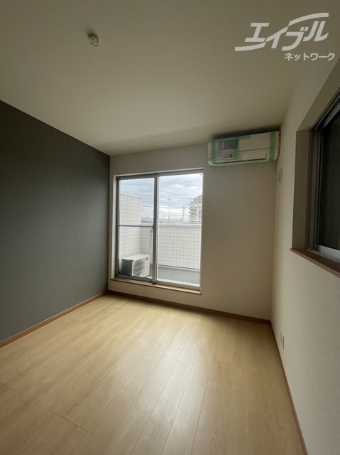 メゾンドレポス千里丘の物件内観写真