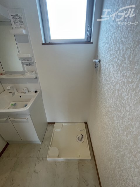 メゾンドレポス千里丘の物件内観写真