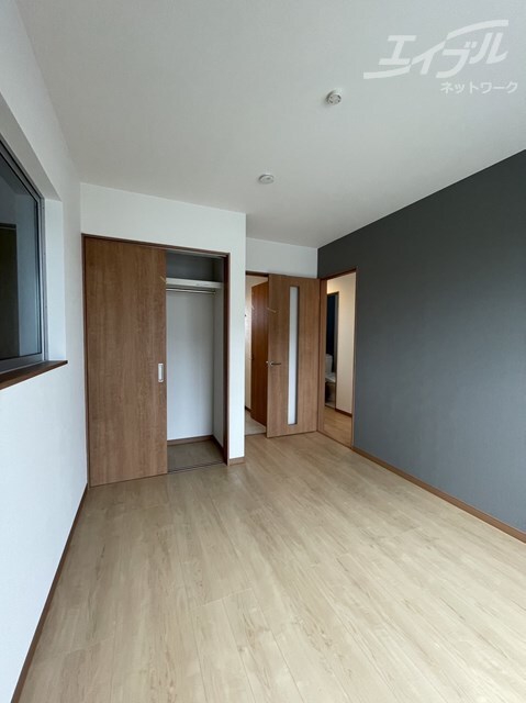 メゾンドレポス千里丘の物件内観写真