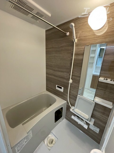 LINOメゾン岸部南の物件内観写真