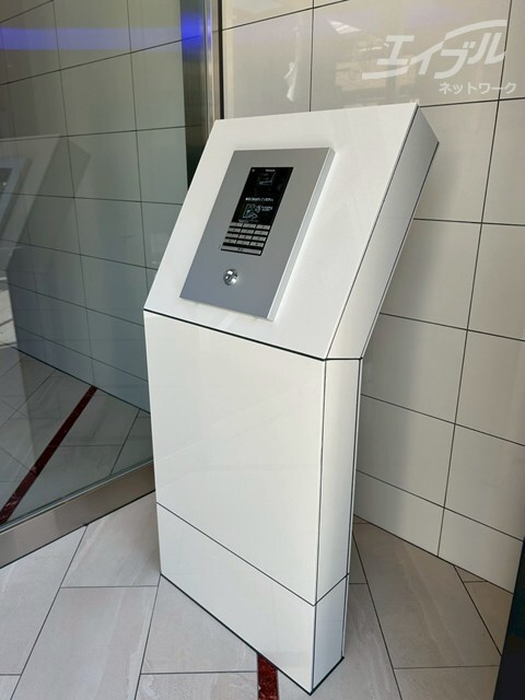 セレニテ江坂エクラの物件外観写真