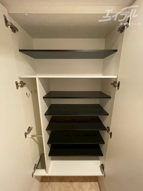 セレニテ江坂エクラの物件内観写真