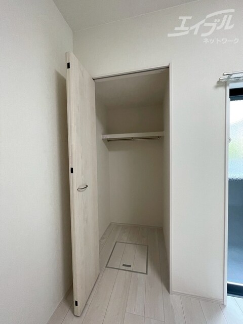 Emia千里丘の物件内観写真