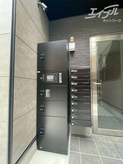 Emia千里丘の物件外観写真