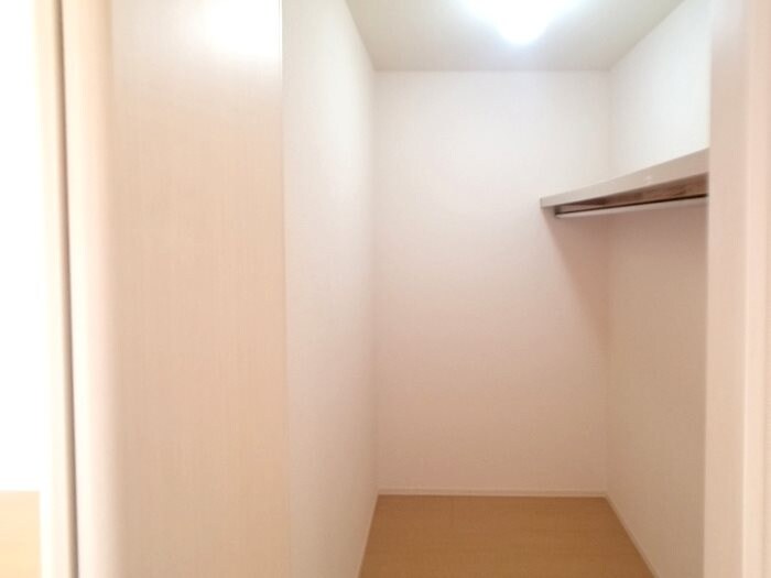 ミアカーサの物件内観写真