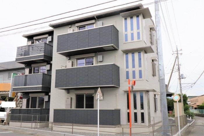 D-ROOM徳行の物件外観写真