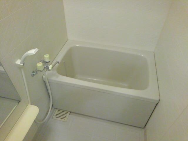 プリメーロ西条の物件内観写真