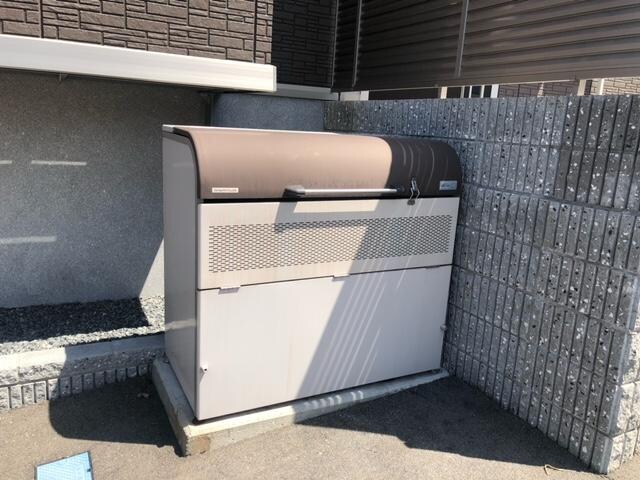 ヒルズフロントの物件外観写真