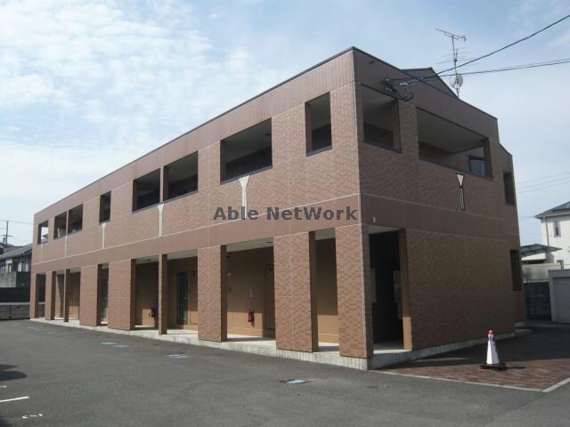 ロイヤルハイツ・IYOの物件外観写真