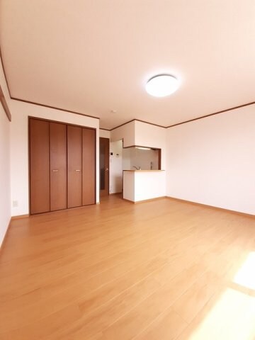 フォレスタ・Ｔ２の物件内観写真