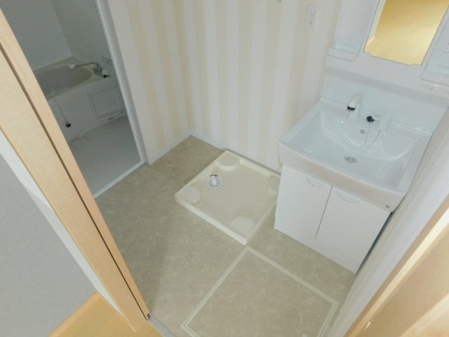 エニシア府中の物件内観写真