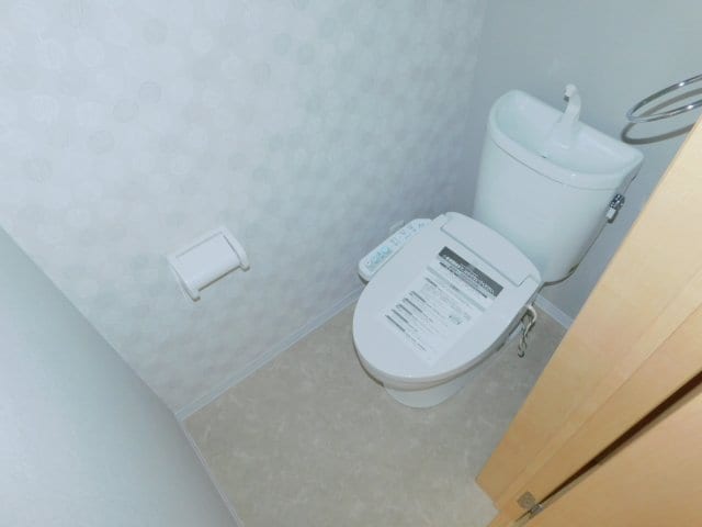 エニシア府中の物件内観写真