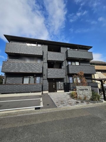 アルソレイユ空港通の物件外観写真