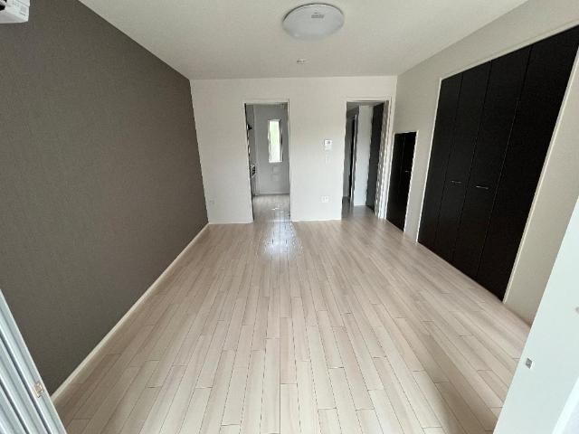 シャイン・ウェストの物件内観写真